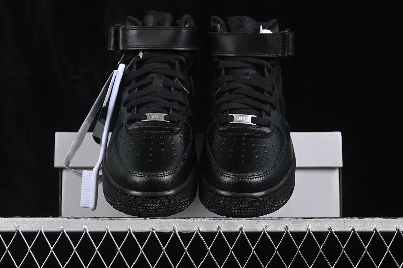 All categories Nk Air Force 1 Air Force series Nk Air Force 1 Mid Air Force mid-top Nike Air Force 1'07 Mid Air Force One China all-black casual sneakers CW2289-001